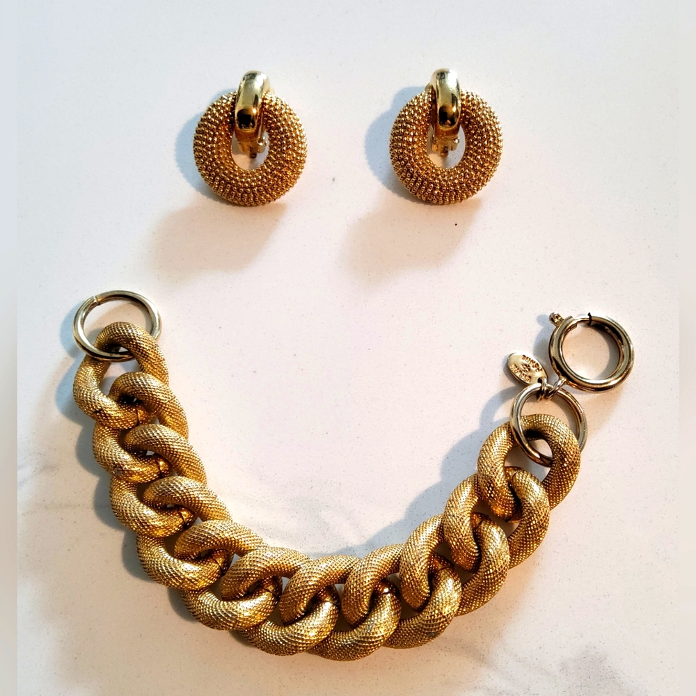 Erwin Pearl Gold-tone 2pc-set Twisted Chain Bracelet Textured Clip-on Earrings